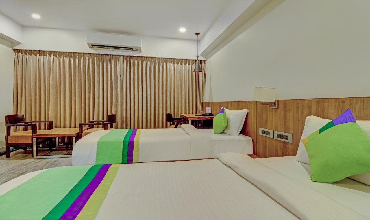 Treebo Seaesta Rk Beach Вишакхапатнам Экстерьер фото